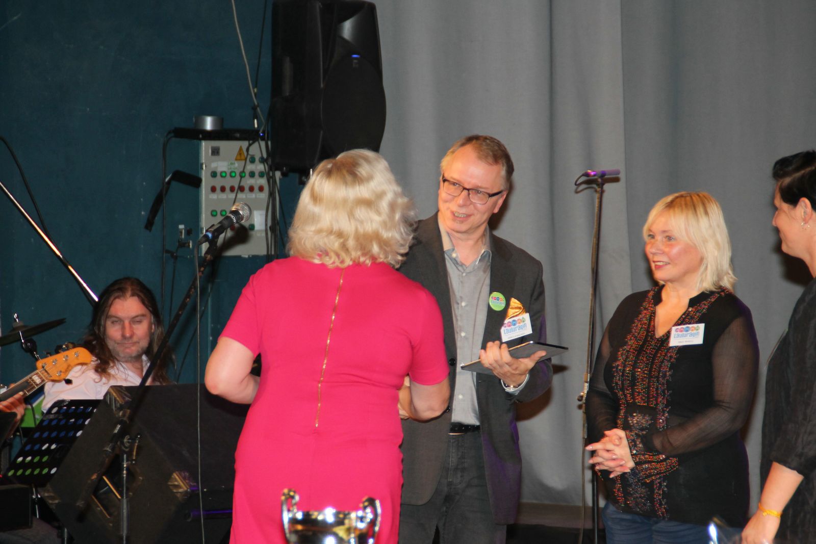 Lauluragin 2015 konkurss